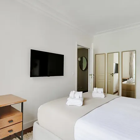 Pick A Flat's In Saint-germain - Rue De Sevres Appartement